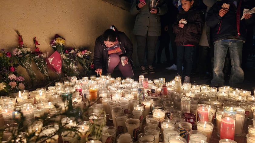 Cientos de duranguenses se congregaron en el Santuario de Nuestra Señora de Guadalupe para las tradicionales mañanitas a la Virgen de Guadalupe