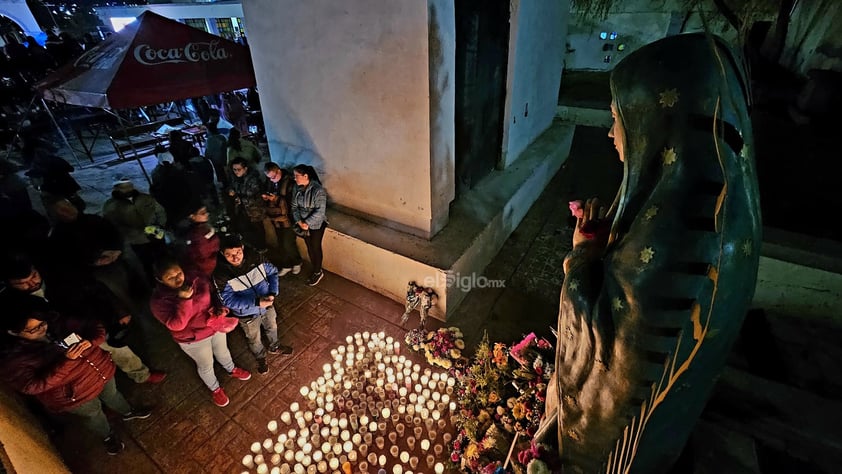 Cientos de duranguenses se congregaron en el Santuario de Nuestra Señora de Guadalupe para las tradicionales mañanitas a la Virgen de Guadalupe