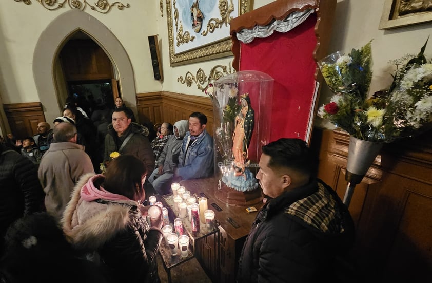 Cientos de duranguenses se congregaron en el Santuario de Nuestra Señora de Guadalupe para las tradicionales mañanitas a la Virgen de Guadalupe