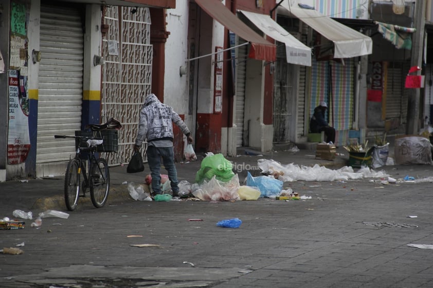 Esta mañana, la Zona Centro de Durango reporta con calles vacías en Navidad.