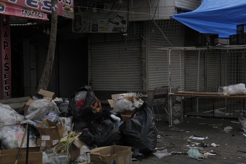 Esta mañana, la Zona Centro de Durango reporta con calles vacías en Navidad.