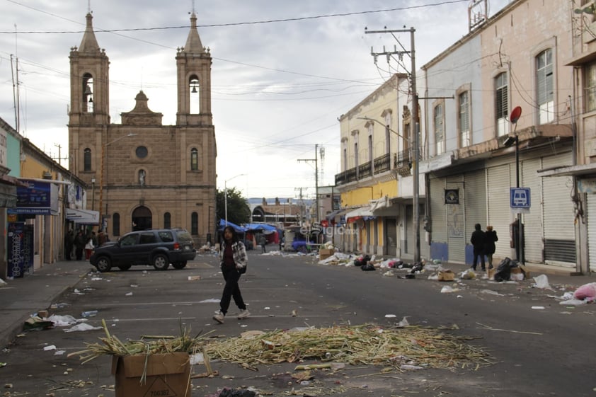 Esta mañana, la Zona Centro de Durango reporta con calles vacías en Navidad.