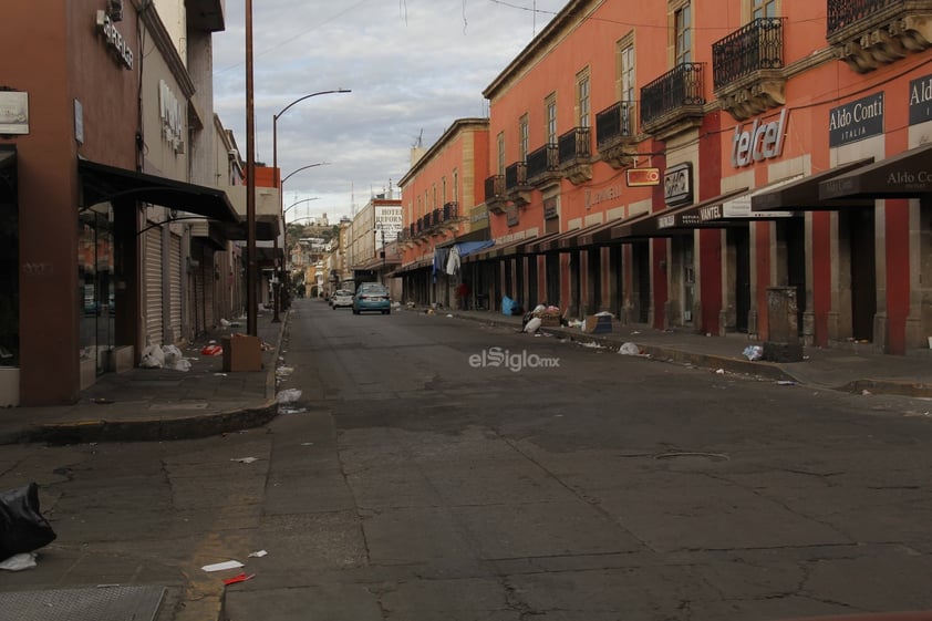 Esta mañana, la Zona Centro de Durango reporta con calles vacías en Navidad.