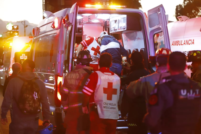 La tarde-noche de este viernes 2 de febrero un accidente vial entre dos camiones de ruta derivó en varias personas lesionadas.