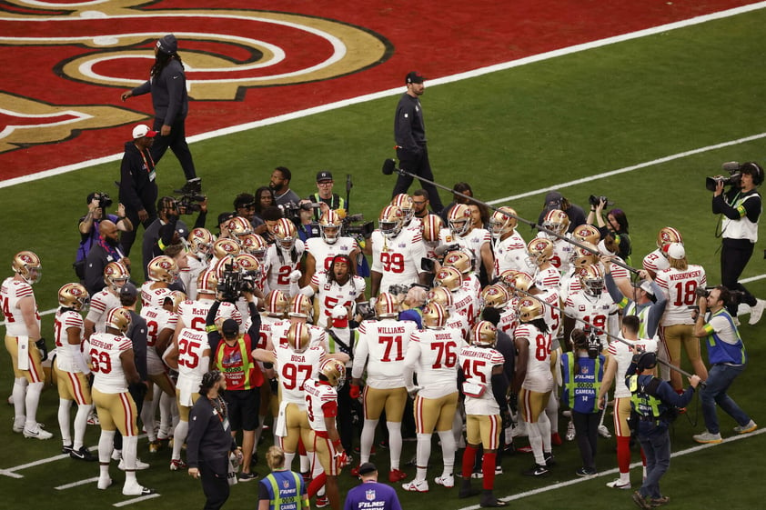 El Allegiant Stadium de Las Vegas es escenario del Super Bowl LVIII donde los Kansas City Chiefs disputan el duelo a los San Francisco 49ers.