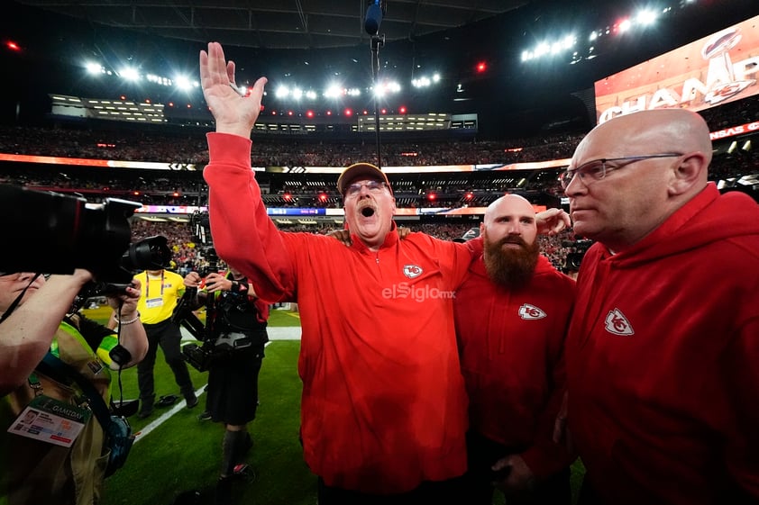 Mahomes se coronó con el tercer Super Bowl de su carrera y prolongó la dinastía de los Chiefs, que lucen ahora cuatro trofeos Vince Lombardi en sus vitrinas.