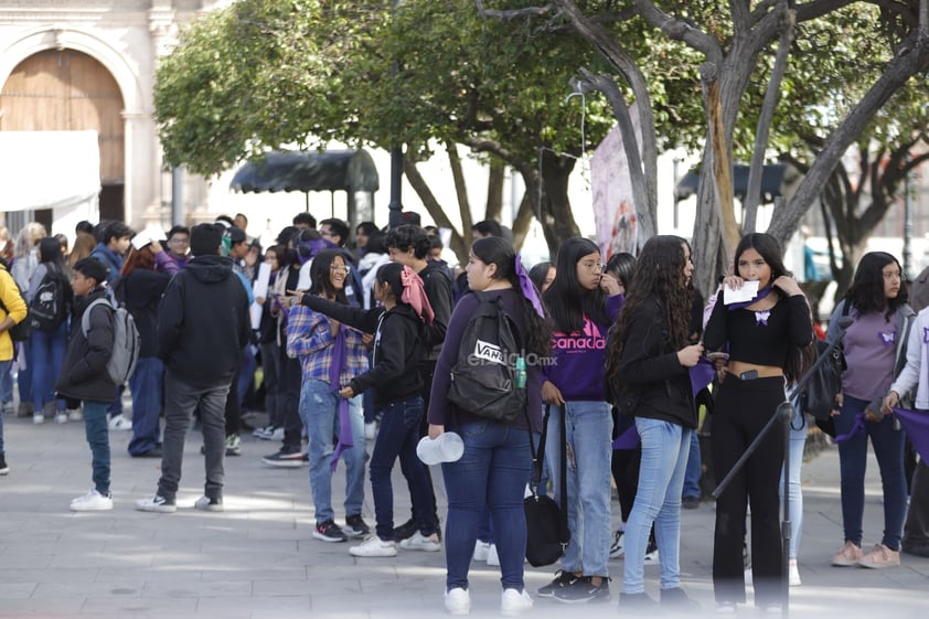 Comienza movilización en Zona Centro de la capital por el #8M.