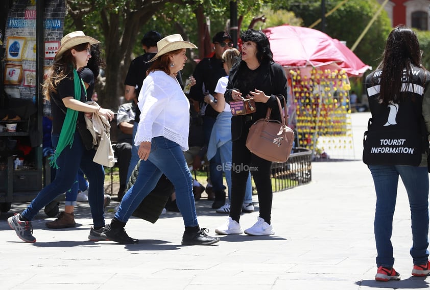 Reitera la Secretaría de Turismo del Estado que se esperan recibir 20 mil visitantes en los 14 municipios donde se podrá ver el eclipse al 100 por ciento.