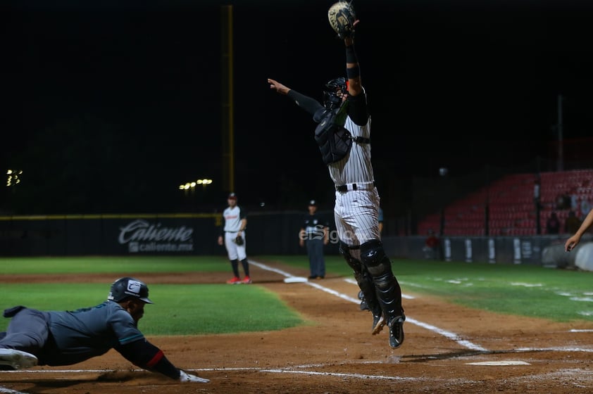 Caliente de Durango vs Saraperos de Saltillo, Juego 1