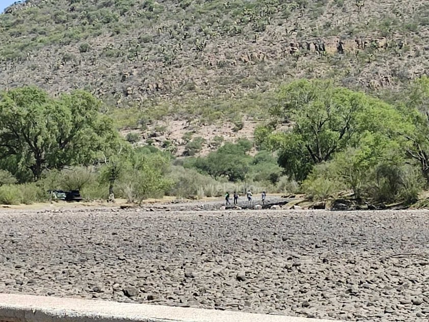 La sequía ha provocado que las presas y ríos del municipio, se encuentren a esta fecha, prácticamente vacíos, tal es el caso del río Tunal, en El Pueblito