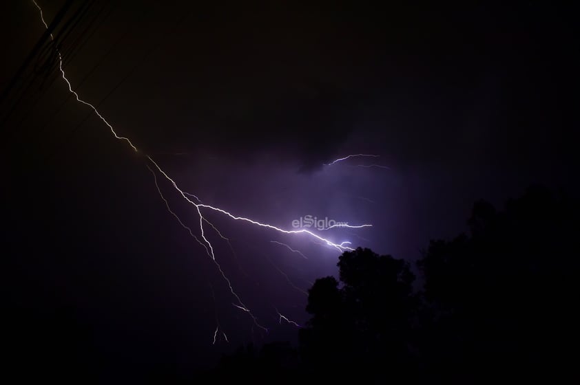 Tormenta eléctrica esta noche en Durango