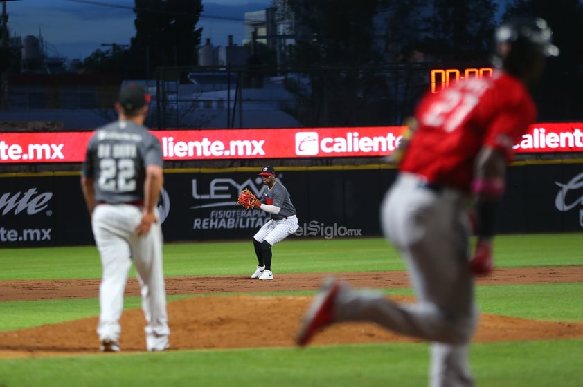 Caliente de Durango vs. Toros de Tijuana, Juego 1