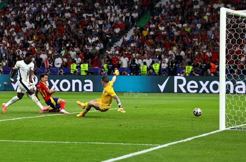 España, con goles de Nico Williams y Mikel Oyarzabal, venció 2-1 a Inglaterra en el Estadio Olímpico de Berlín, consiguiendo su cuarta Eurocopa tras las victorias de 1964, 2008 y 2012.