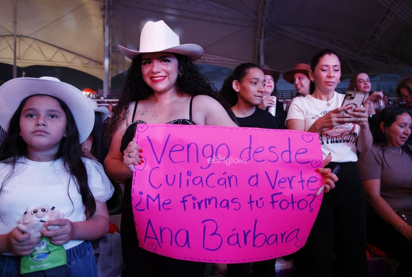 Ana Bárbara “La Reina Grupera”, regresó a la Velaria de la Feria Nacional Durango “Francisco Villa 2024” para sumarse a la mayor fiesta de la ciudad con un concierto que conquistó a los duranguenses.