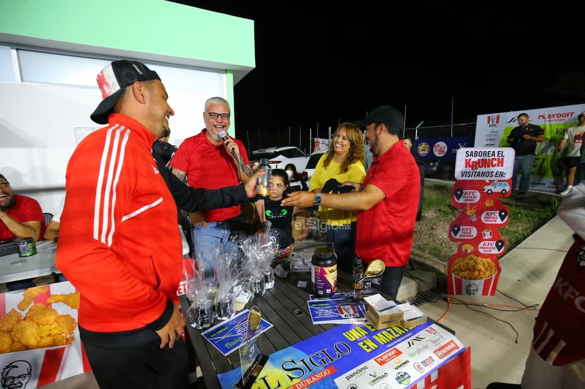 El Siglo de Durango inauguró su primer Torneo de Pádel, donde 51 parejas se enfrentarán para lograr ganar un viaje a Mazatlán.