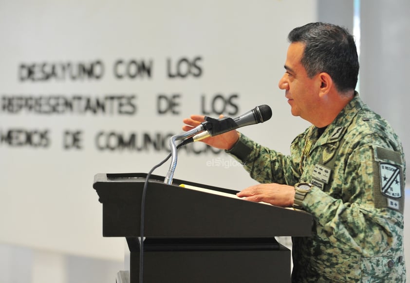 Elementos de la Sedena y la Guardia Nacional realizaron una breve demostración de sus actividades.