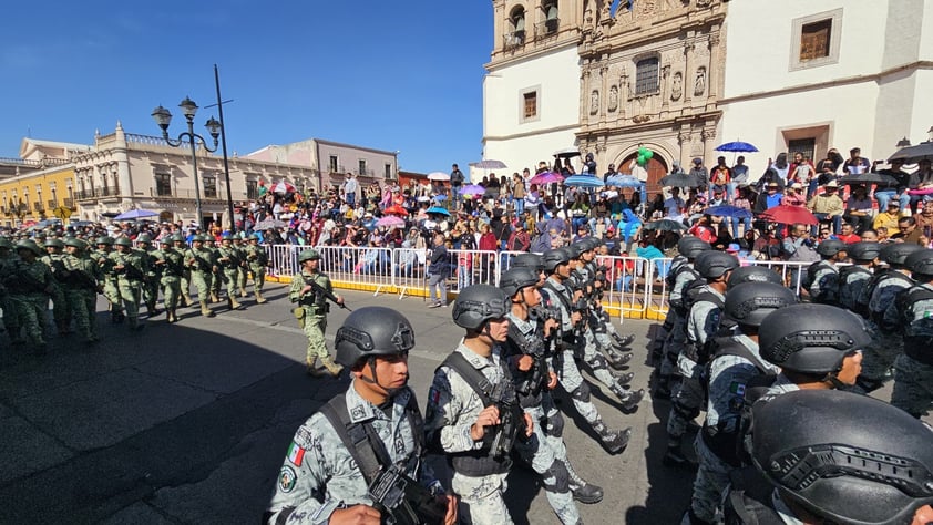 Así se vivió el desfile cívico militar por el 114 Aniversario de la Revolución Mexicana