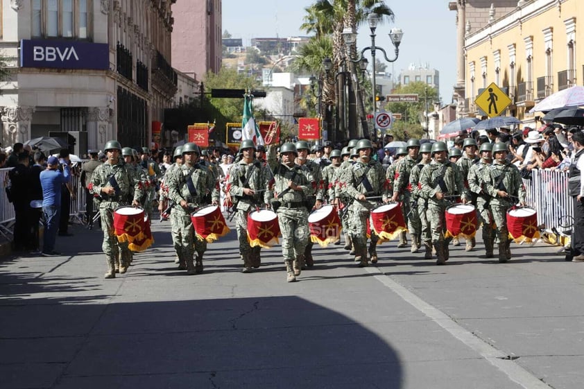 Así se vivió el desfile cívico militar por el 114 Aniversario de la Revolución Mexicana