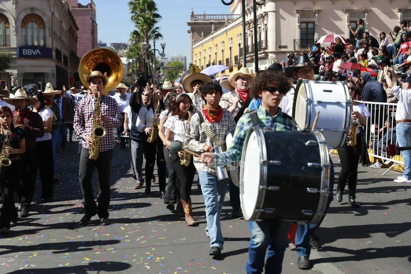 Así se vivió el desfile cívico militar por el 114 Aniversario de la Revolución Mexicana