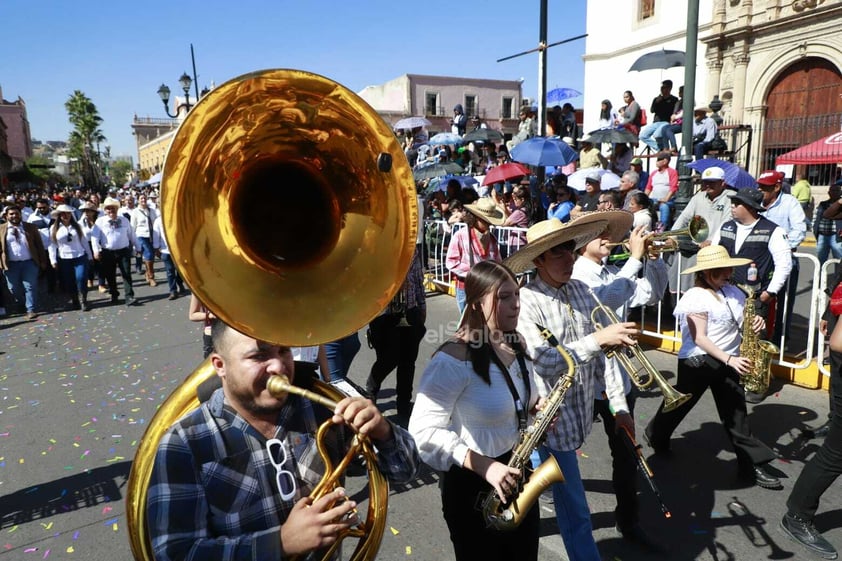 Así se vivió el desfile cívico militar por el 114 Aniversario de la Revolución Mexicana