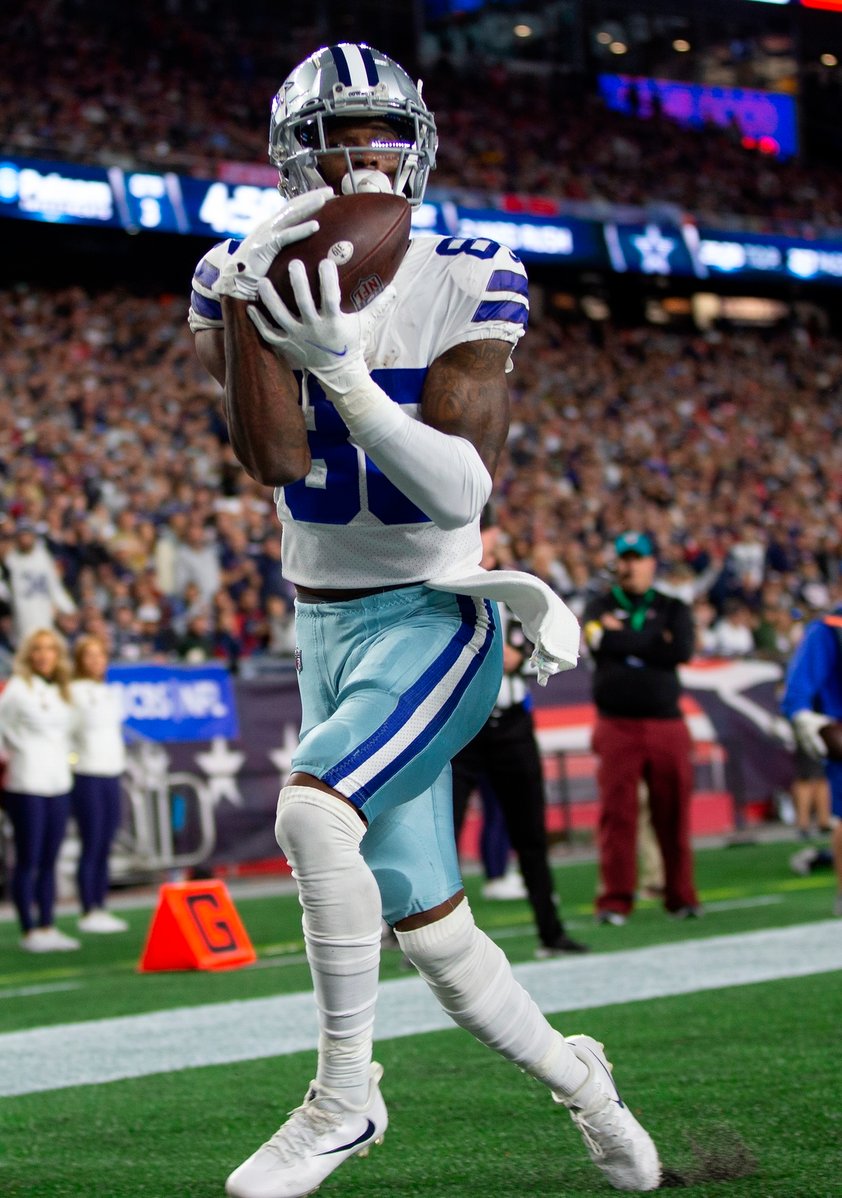 Cowboys acarician boleto para los playoffs