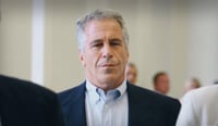 El fondo para las víctimas de Jeffrey Epstein reparte cerca de 125 mdd