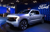 Ford comienza producción en masa de su camioneta eléctrica F-150 Lightning