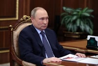 Vladimir Putin reitera que Rusia esta a favor de facilitar la salida de civiles de Azovstal