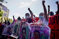 'No vamos a dar carpetazo al asunto', asevera AMLO sobre Ayotzinapa
