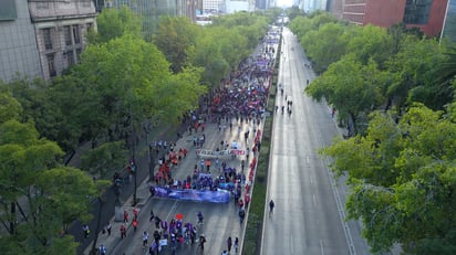 Cientos de mujeres marchan en México por día contra Violencia de Género