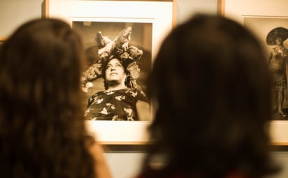 Esta muestra reúne el trabajo de la artista de 1972 hasta 2017.
Fotos: Sebastián Claveríe.