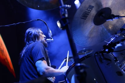 Éxitos. Interpretaron temas como Nunca me voy a transformar en ti, Debajo
de tu piel y El elefante. (Fotos: Enrique Castruita/ El Siglo de Torreón)