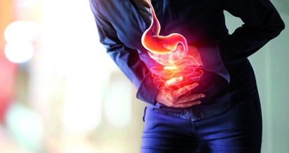 La gastritis es un conjunto de trastornos que se caracterizan por la inflamación del revestimiento del estómago. Cientos de personas padecen sus molestos síntomas, que incluyen dolores abdominales, náuseas y hasta vómitos. 