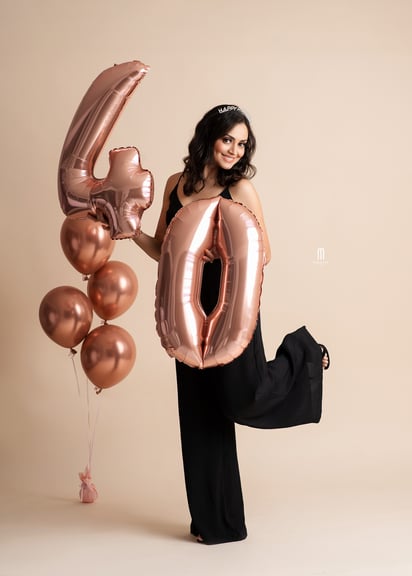 La cumpleañera lució feliz y plena en cada una de sus fotos.