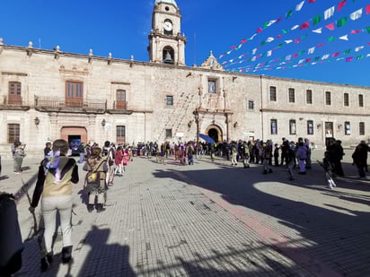 Santuario

Tanto en el viejo como en el nuevo templo del Santuario, se programaron misas.

