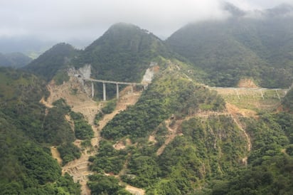 Diversidad. Dependiendo de la región de construcción de la supercarretera fue la diversidad de hallazgos que se realizaron.