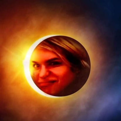 Eclipse solar memes (REDES)