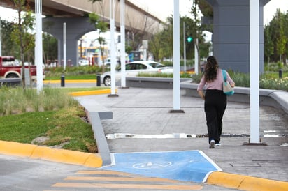 Benéfico. El puente vehicular Francisco Villa representa una obra que generó mucha molestia en sus inicios, pero ahora, con la inauguración, se espera que beneficie tanto a los transeúntes como a los automovilistas.