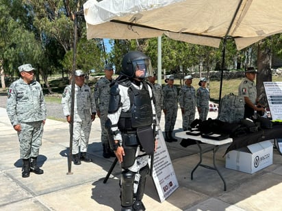 En acción. Personal de la Guardia Nacional tiene equipo y personas preparadas para contrarrestar motines.
