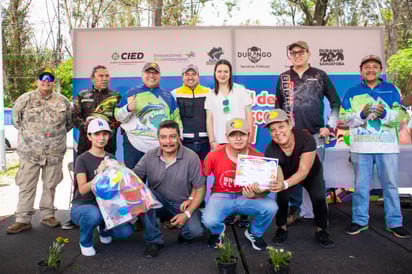 El Club de Pesca DurangoBass entregó premios a los ganadores del Torneo de Pesca Infantil.