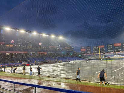 Suspendido. El Juego entre Diablos Rojos y Sultanes quedó suspendido por lluvia y hoy se reanuda.