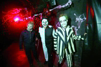 Este año cuenta con 24 asustadores y 19 diferentes escenarios.