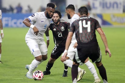 Honduras gana 2-0 a México en cuartos de final de Nations League.