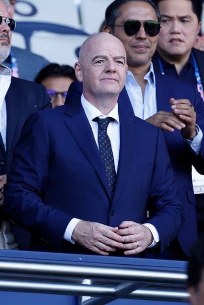 Gianni Infantino lamenta lo ocurrido con Javier Aguirre. 