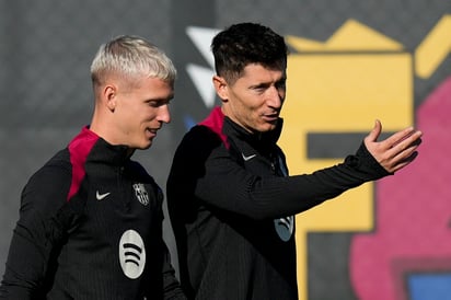 Robert Lewandowski y Dani Olmo, indispensables en el esquema de Hansi Flick.