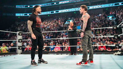 CM Punk fue anunciado en el pasado Smackdown como el último integrante del equipo de Roman Reigns.