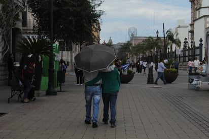 Economía. Los problemas de dinero, aunado a ciertas cuestiones sociales o de salud física, también pueden derivar en algunos problemas de salud mental, no solo a la ansiedad y estrés.