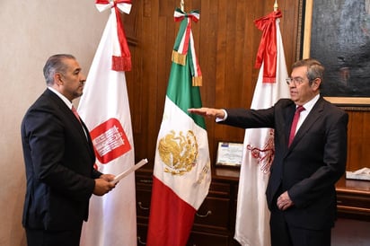 Gerardo Gallegos Isáis. Abogado General.