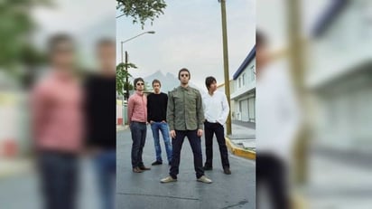 Mítica foto de Oasis en Monterrey en una de sus últimas visitas a tierras aztecas en el 2008.