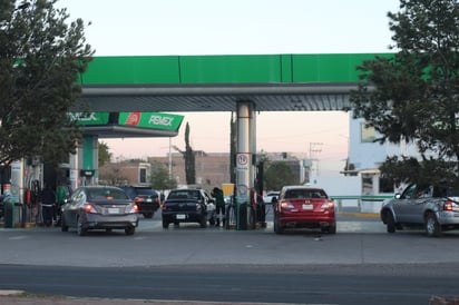 La gasolinera Pemex, ubicada a un costado de Walmart Francisco Villa, una de las más caras de Durango según el indicador.